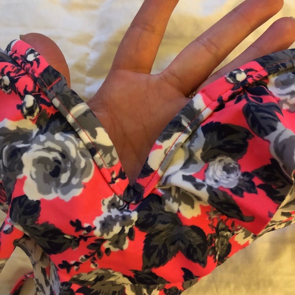 Bikini set - Picture 2 of 5